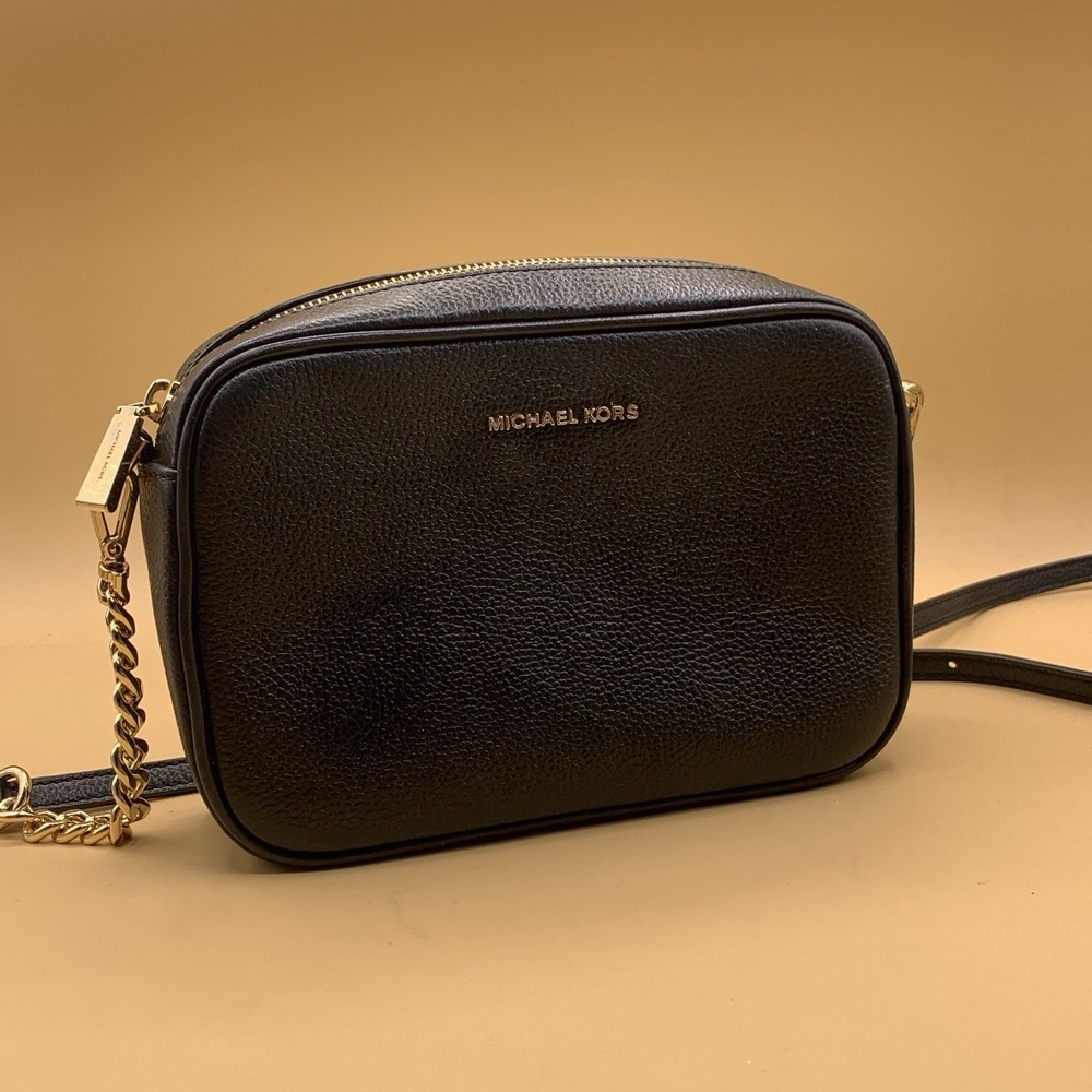 MICHAEL KORS Womens Jet Set Crossbody Bag Purse Black Leather Gold MK Logo